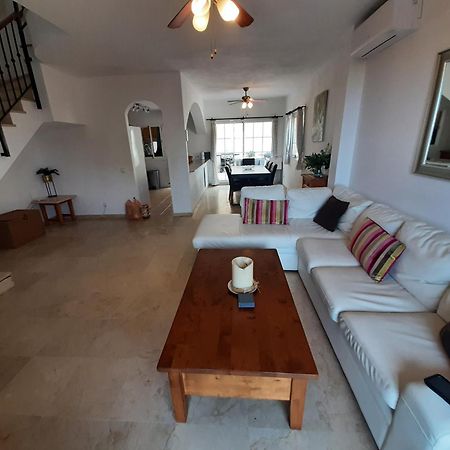 3 Bedroom Home With Amazing Views & Outdoor Spaces مانيلفا المظهر الخارجي الصورة
