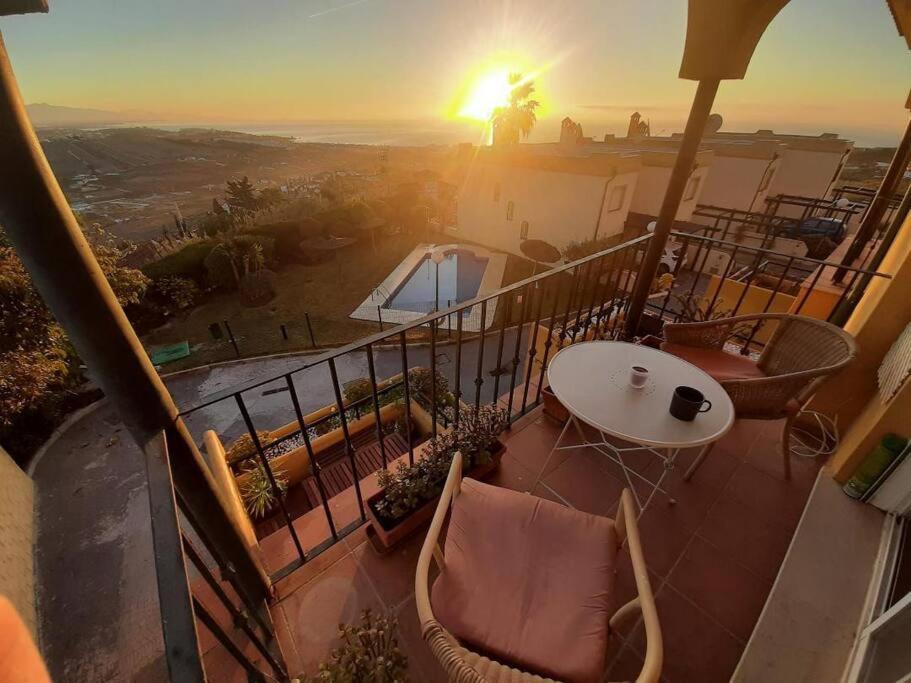 3 Bedroom Home With Amazing Views & Outdoor Spaces مانيلفا المظهر الخارجي الصورة