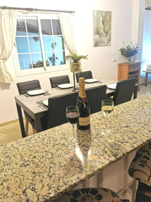 3 Bedroom Home With Amazing Views & Outdoor Spaces مانيلفا المظهر الخارجي الصورة
