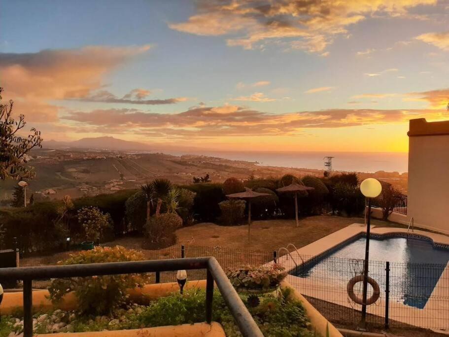 3 Bedroom Home With Amazing Views & Outdoor Spaces مانيلفا المظهر الخارجي الصورة