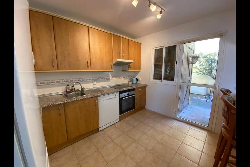 3 Bedroom Home With Amazing Views & Outdoor Spaces مانيلفا المظهر الخارجي الصورة