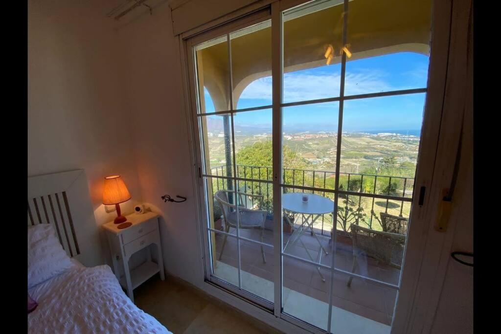 3 Bedroom Home With Amazing Views & Outdoor Spaces مانيلفا المظهر الخارجي الصورة